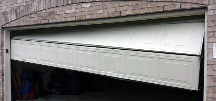 emergency door replacement Englewood